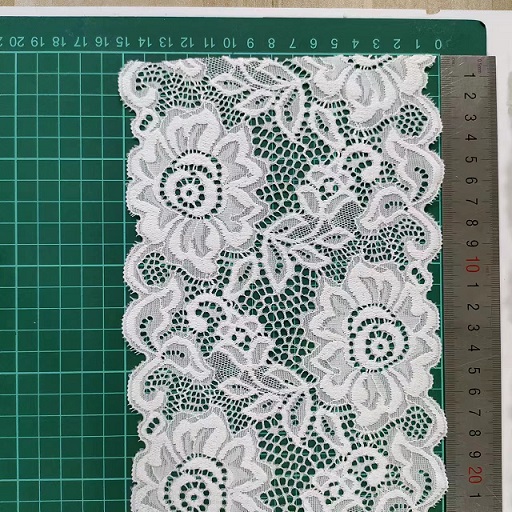 伸縮性レースと非伸縮性レースの分類は何ですか?